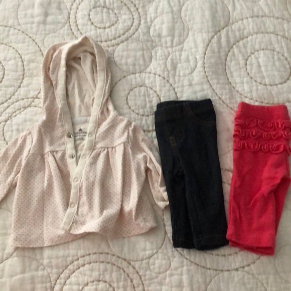 Newborn girls clothes - Picture 7 of 7